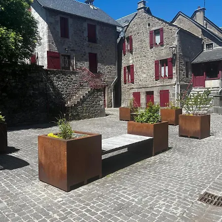 Apartman Coup De Coeur Pour Ce Nouvel En Plein Coeur De *